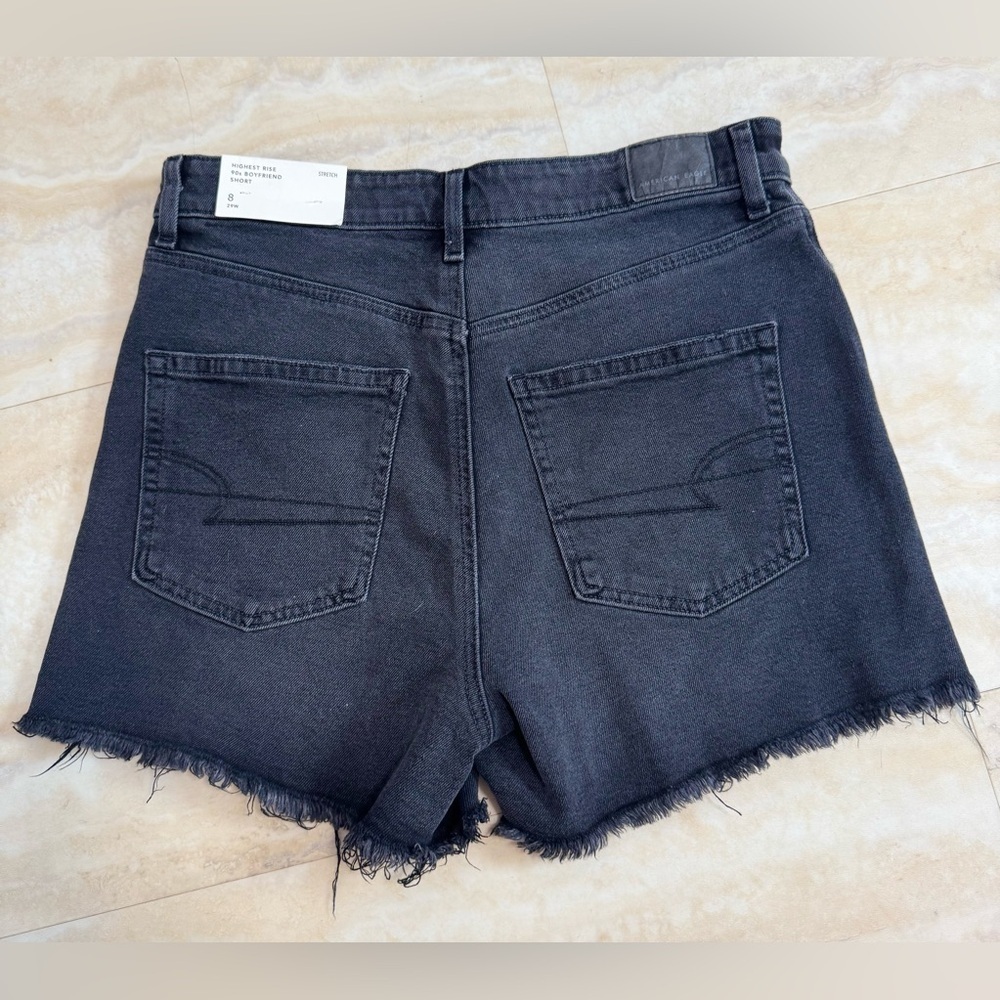 NWT AMERICAN EAGLE OUTFITTERS Women's High Rise Black Denim Shorts (US 8) - Picture 3 of 7